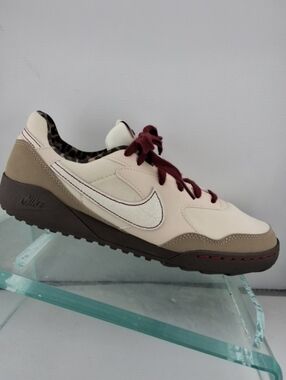 Nike Tarra Manta Pearl White,Baroque Brown & Team Red Low-Top Sneaker